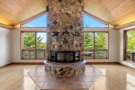 2375 Viste Point Road Ely MN 55731