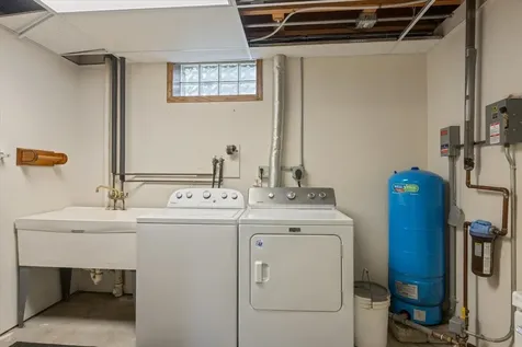 2375 Viste Point Road Ely MN 55731