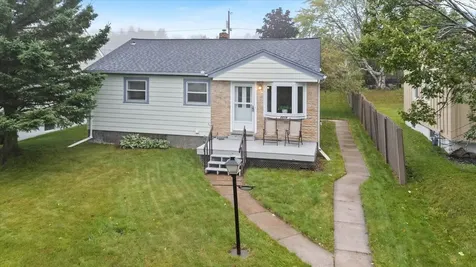 2219 W 22nd Street Duluth MN 55811