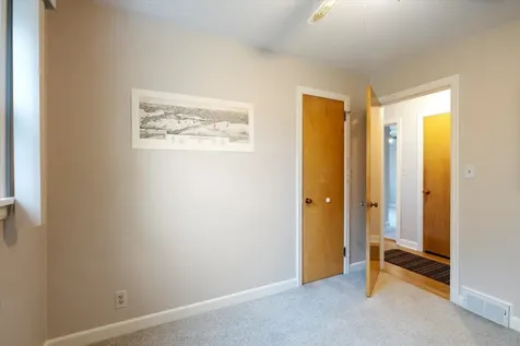 2219 W 22nd Street Duluth MN 55811