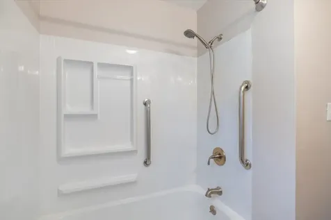 2219 W 22nd Street Duluth MN 55811