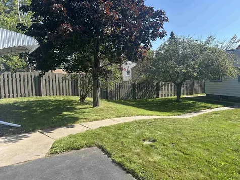 2219 W 22nd Street Duluth MN 55811