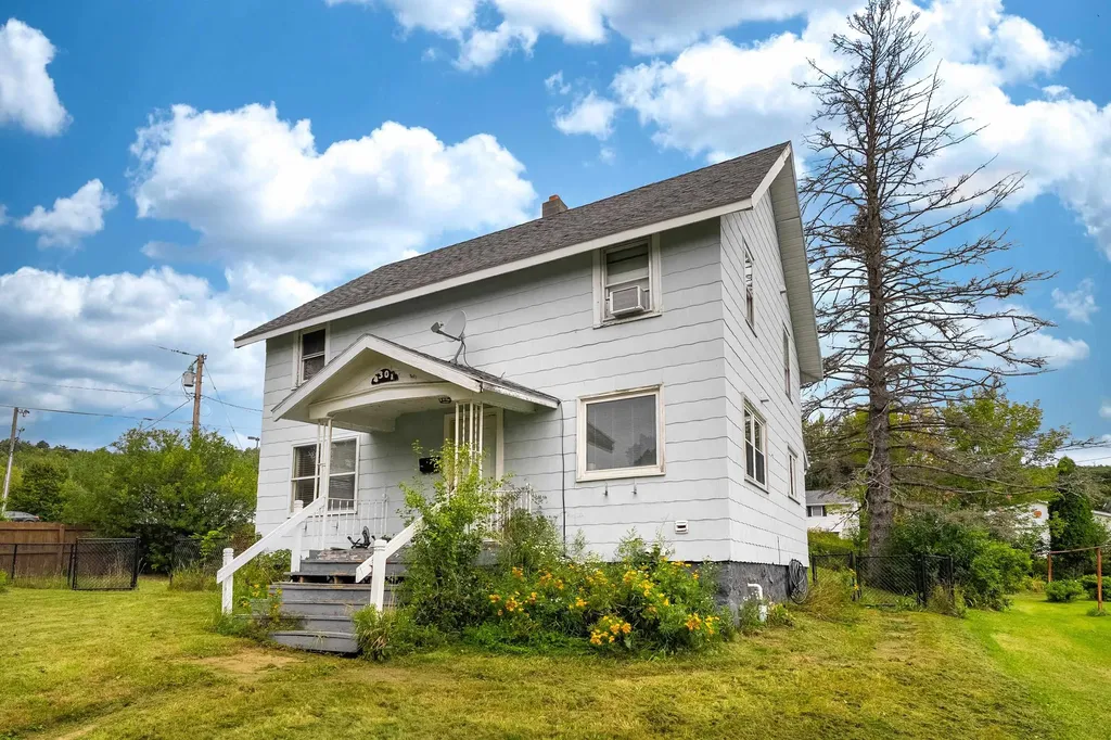 4301 Oneida Street Duluth MN 55804