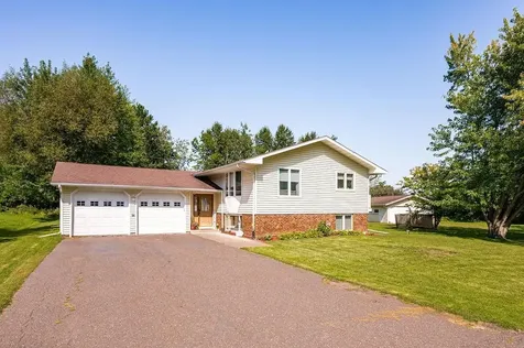 5 Ridge Road Esko MN 55733