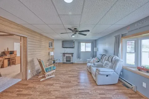 15 W 4th Avenue N Aurora MN 55705-0000