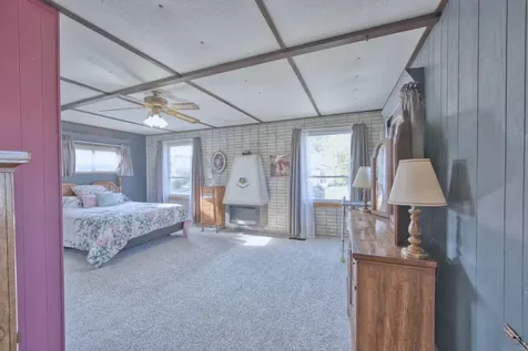 15 W 4th Avenue N Aurora MN 55705-0000