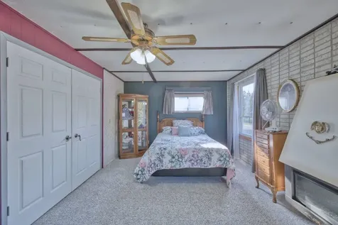 15 W 4th Avenue N Aurora MN 55705-0000