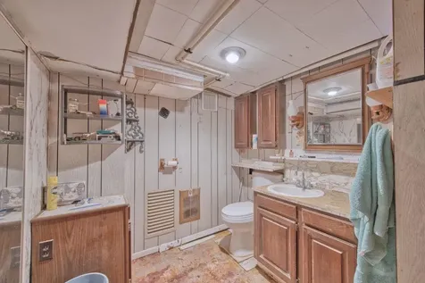 15 W 4th Avenue N Aurora MN 55705-0000