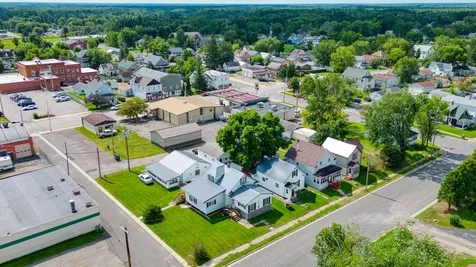 15 W 4th Avenue N Aurora MN 55705-0000