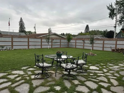 2904 E 7th Street Superior WI 54880