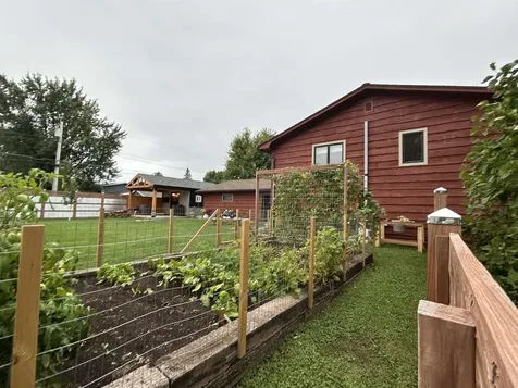 2904 E 7th Street Superior WI 54880