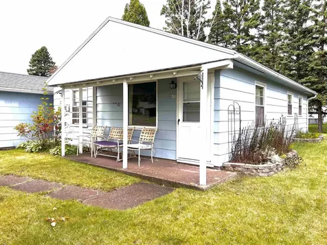 51 Davis Drive Silver Bay MN 55614