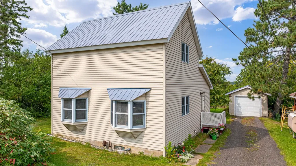 85 W Chandler Street Ely MN 55731