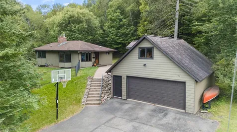 2151 Dunedin Avenue Duluth MN 55803