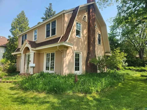 822 Macarthur Avenue Ashland WI 54806