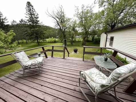 41 Bell Creek Silver Bay MN 55614