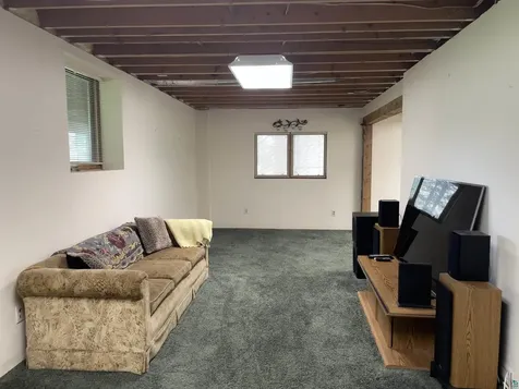 6095 Highway 1 Silver Bay MN 55614