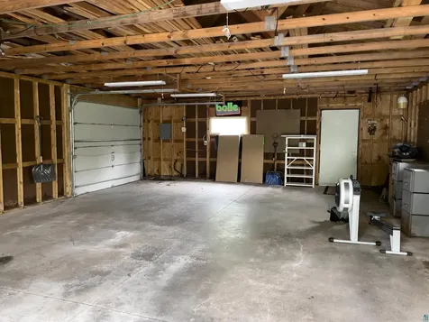 6095 Highway 1 Silver Bay MN 55614