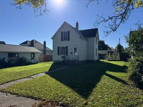 712 8th Avenue Two Harbors MN 55616