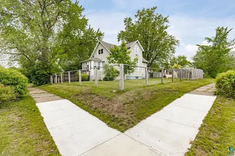 3801 W 5th Street Duluth MN 55807