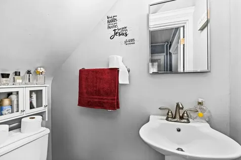 3801 W 5th Street Duluth MN 55807