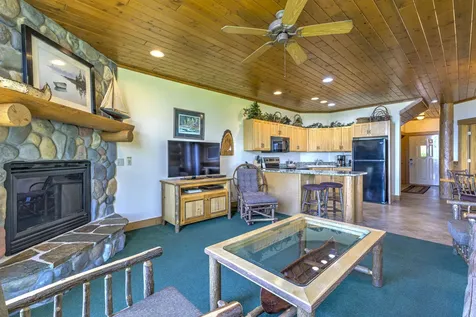 2826 Highway 61 Two Harbors MN 55616