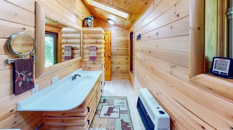 Xx Greenwood Lake Road Grand Marais MN 55604