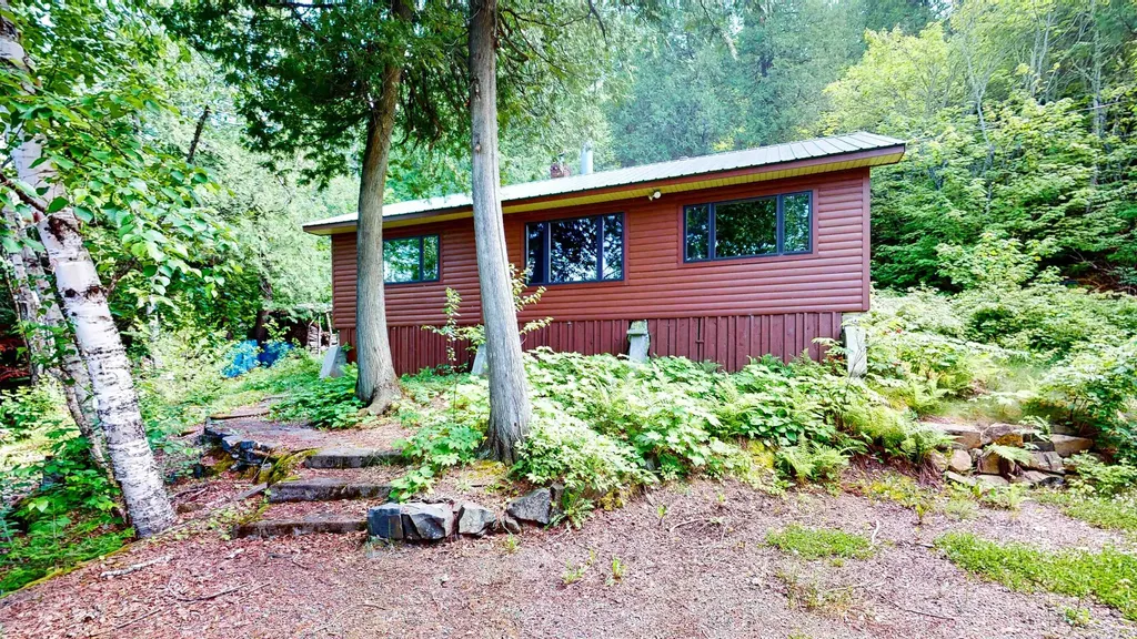 94 S Clearwater Road Grand Marais MN 55604