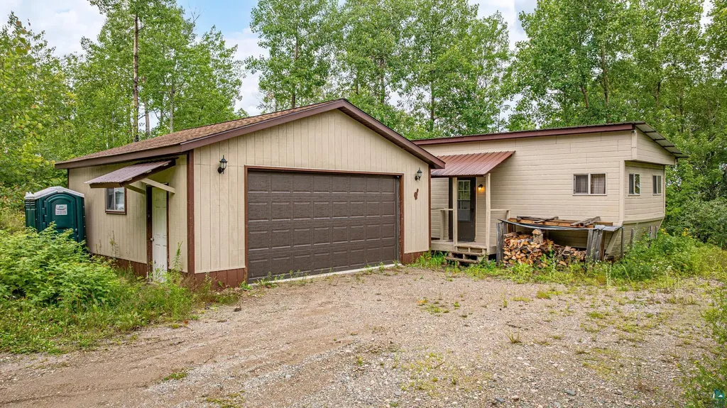 3810 Mud Creek Road Ely MN 55731