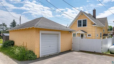 235 E Harvey Street Ely MN 55731-1013