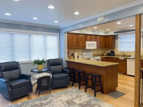 20 Field Road Silver Bay MN 55614