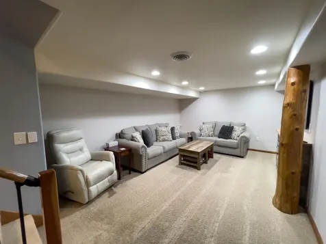 20 Field Road Silver Bay MN 55614