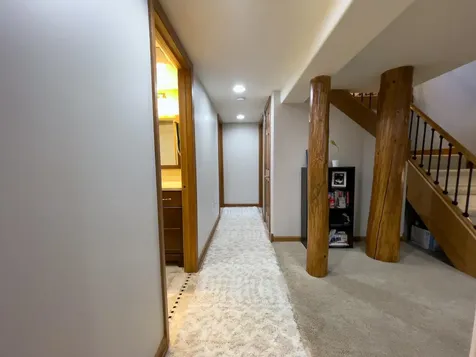 20 Field Road Silver Bay MN 55614