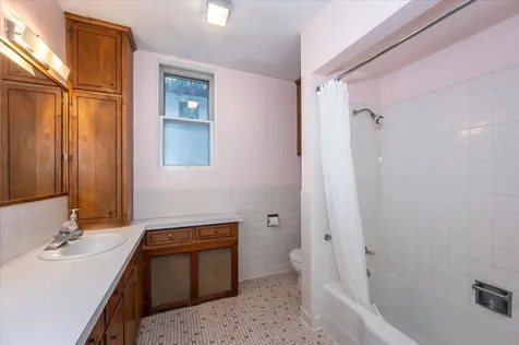 2510 E Superior Street Duluth MN 55812