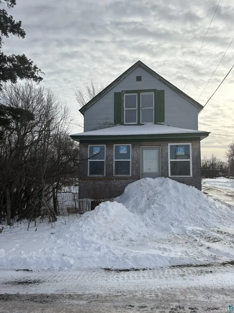 10 Glencrest Court Duluth MN 55808