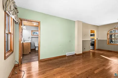 302 River Bluff Avenue Sandstone MN 55072