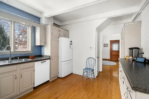 8406 Beverly Street Duluth MN 55808