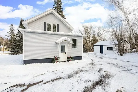 2893 Hutchinson Road Duluth MN 55811