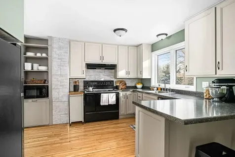 2893 Hutchinson Road Duluth MN 55811