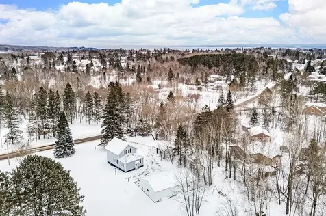 2893 Hutchinson Road Duluth MN 55811