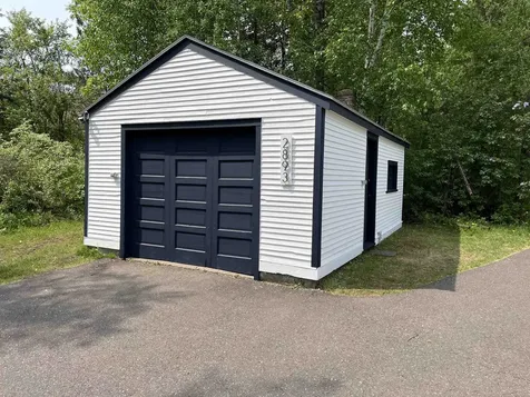 2893 Hutchinson Road Duluth MN 55811