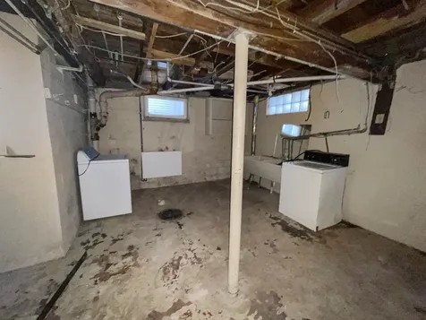 528 10th Street S Virginia MN 55792-2851