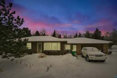 8148 E Spaulding Road South Range WI 54874