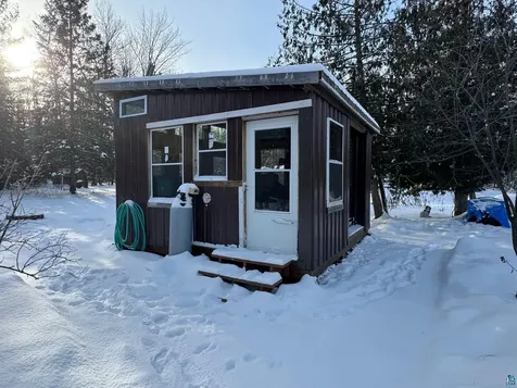8148 E Spaulding Road South Range WI 54874