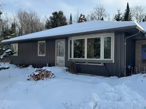 8148 E Spaulding Road South Range WI 54874
