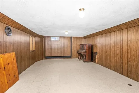 903 10th Avenue Two Harbors MN 55616