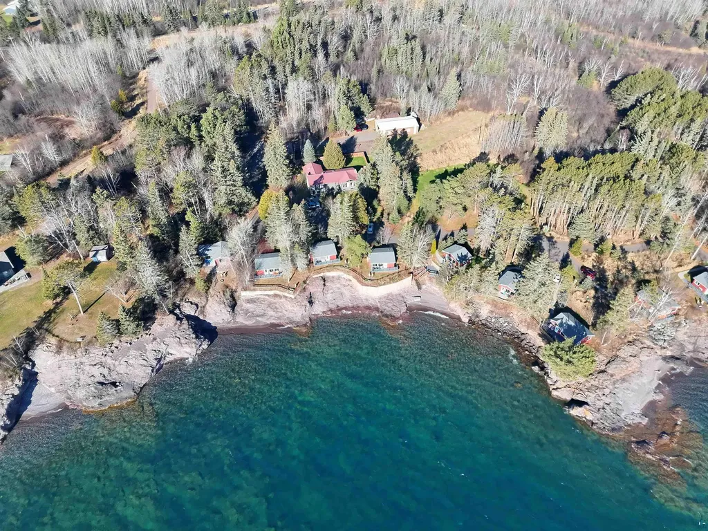3-540 Old North Shore Road Two Harbors MN 55616