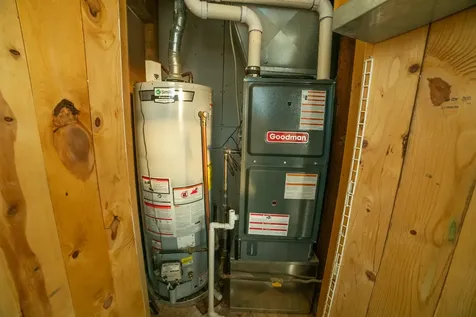 1815 Doddridge Avenue Cloquet MN 55720-2476