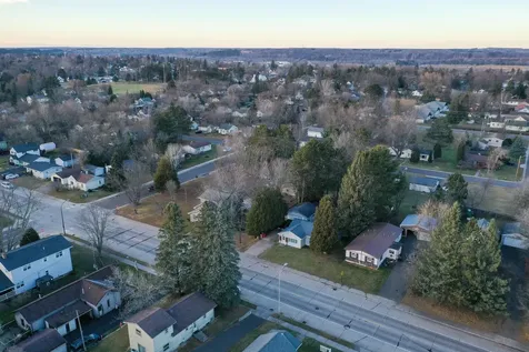 1815 Doddridge Avenue Cloquet MN 55720-2476