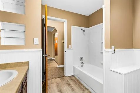 4993 Maple Grove Road Hermantown MN 55811